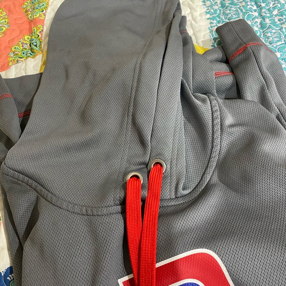 Detroit pistons hoodie - Picture 3 of 7